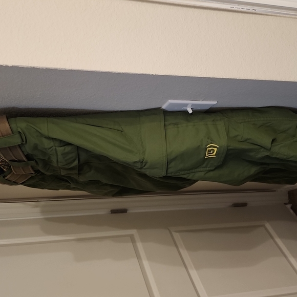 Burton snow pants size large green - Picture 5 of 6